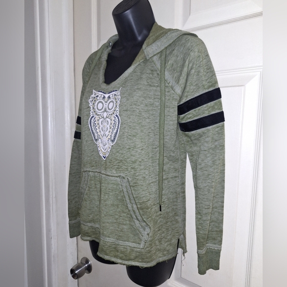 No Boundaries Olive Green Hoodie - Picture 2 of 4